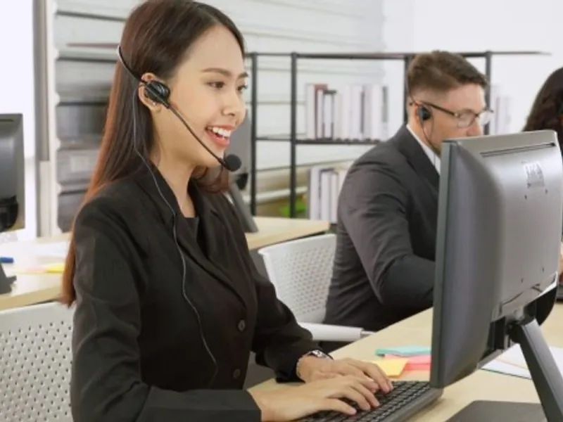 Hỗ trợ khách hàng 24/7 của J88